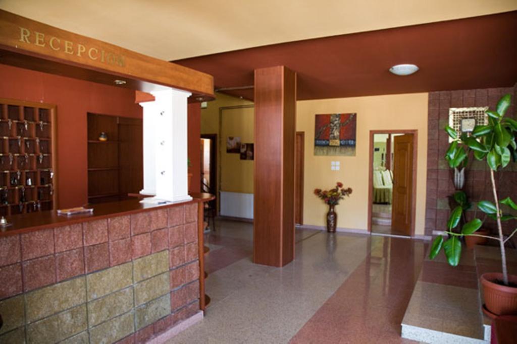 Hotel Uni Palas II Kavadar Dış mekan fotoğraf